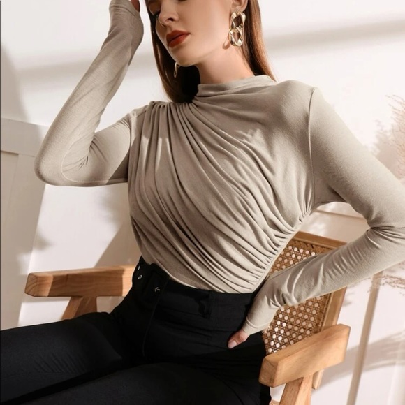 Elegant Classy Work Office Long Sleeve Ruched Top Blouse - Picture 4 of 8
